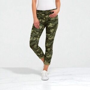 Jordache, Plus Size Camo Pants 20W (Skinny Mid Rise), Green